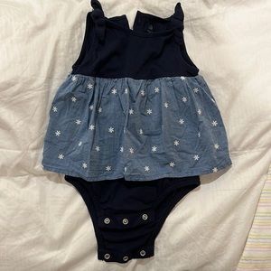 BabyGAP onsie
